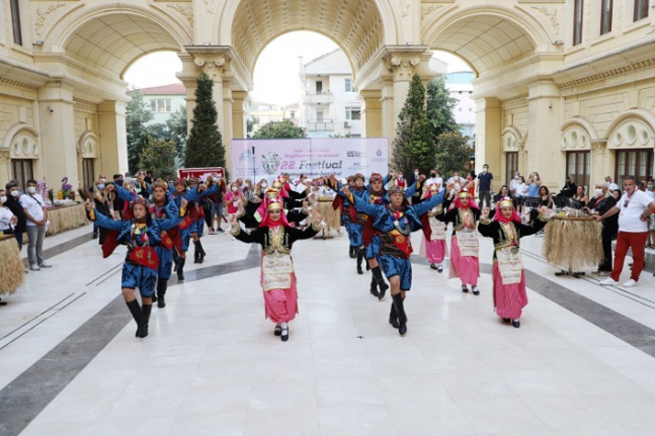 Sanatseverler Büyükçekmece’de festivalde buluştu