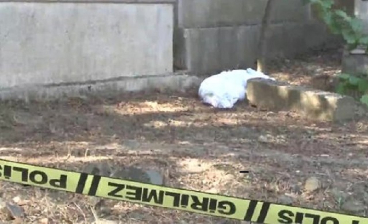 İstanbulda kefene sarılı ceset paniği!