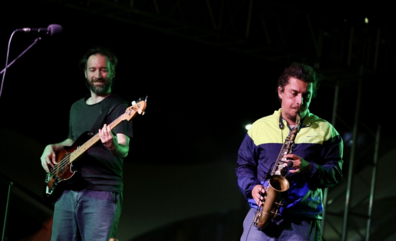 KÜÇÜKÇEKMECE’DE PİNHANİ’DEN MÜZİK ZİYAFETİ