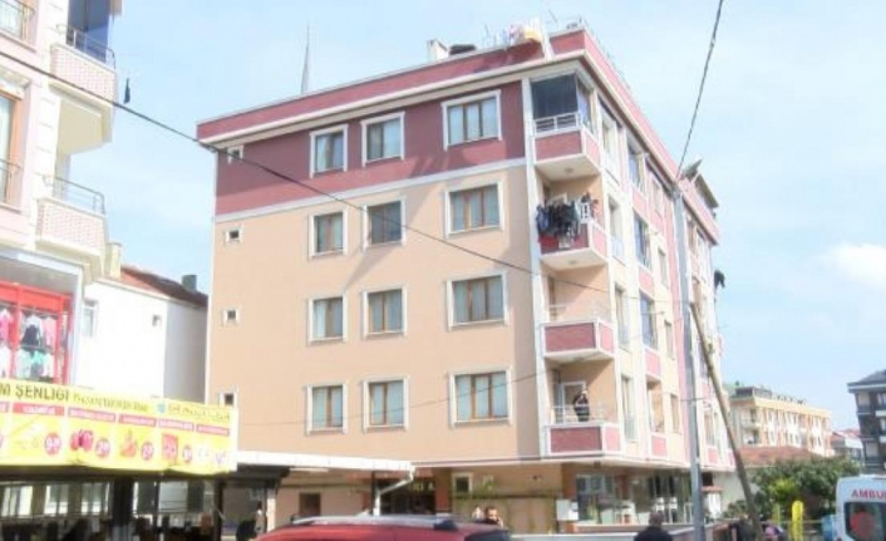 BEYLİKDÜZÜNDE KADIN CİNAYETİ