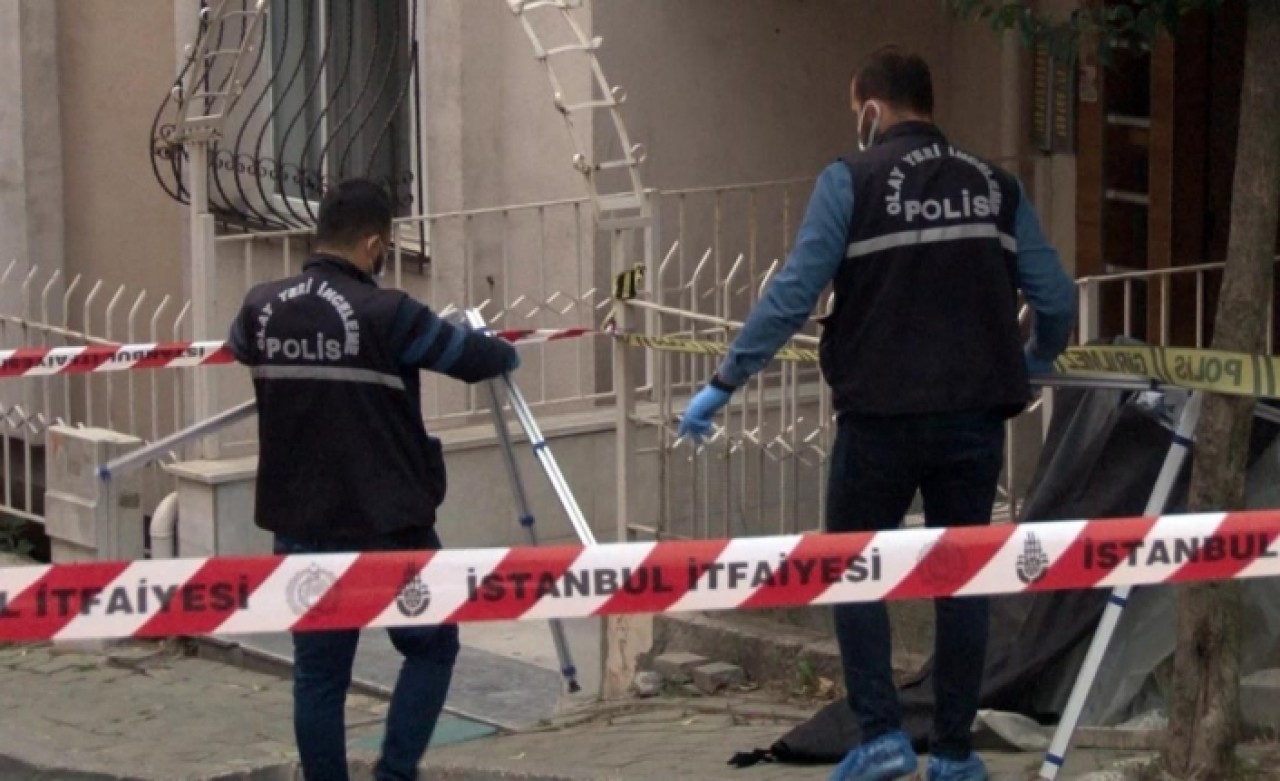 Avcılarda balkonda cam silerken 5. kattan düşen yaşlı kadın hayatını kaybetti