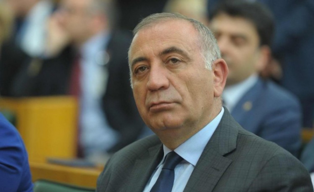 Gürsel Tekinden dolar iddiası: Bu sır perdesini açığa çıkaracağız...