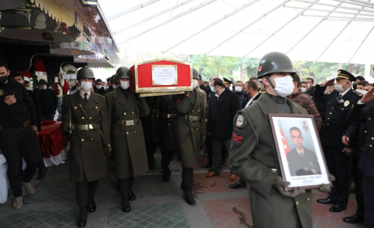 Şehit Astsubay Üstçavuş Cihan Geçit son yolculuğuna uğurlandı.