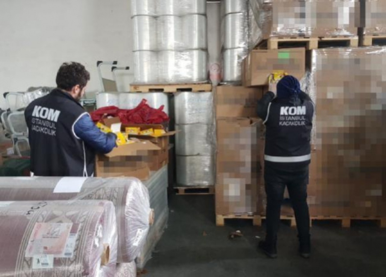 Büyükçekmecede 16 milyon liralık kaçak sigara ve tütün operasyonu