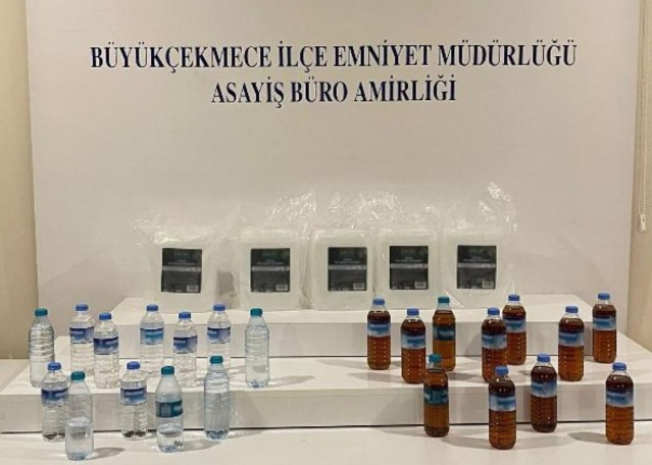 BÜYÜKÇEKMECE SAHTE İÇKİ İMALATHANESİNE BASKIN