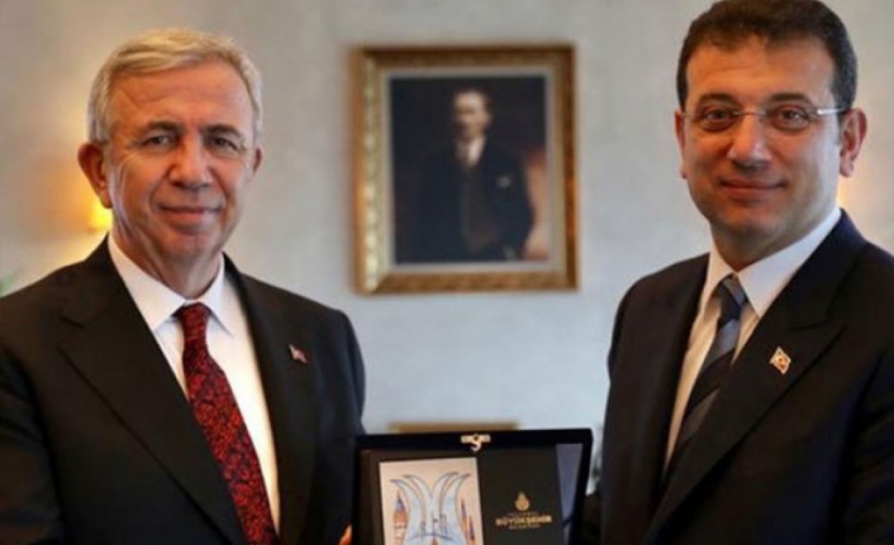 Ankara kulisleri ayağa kalktı: İmamoğlundan sonra Mansur Yavaş için ciddi hazırlıklar yapılıyor!