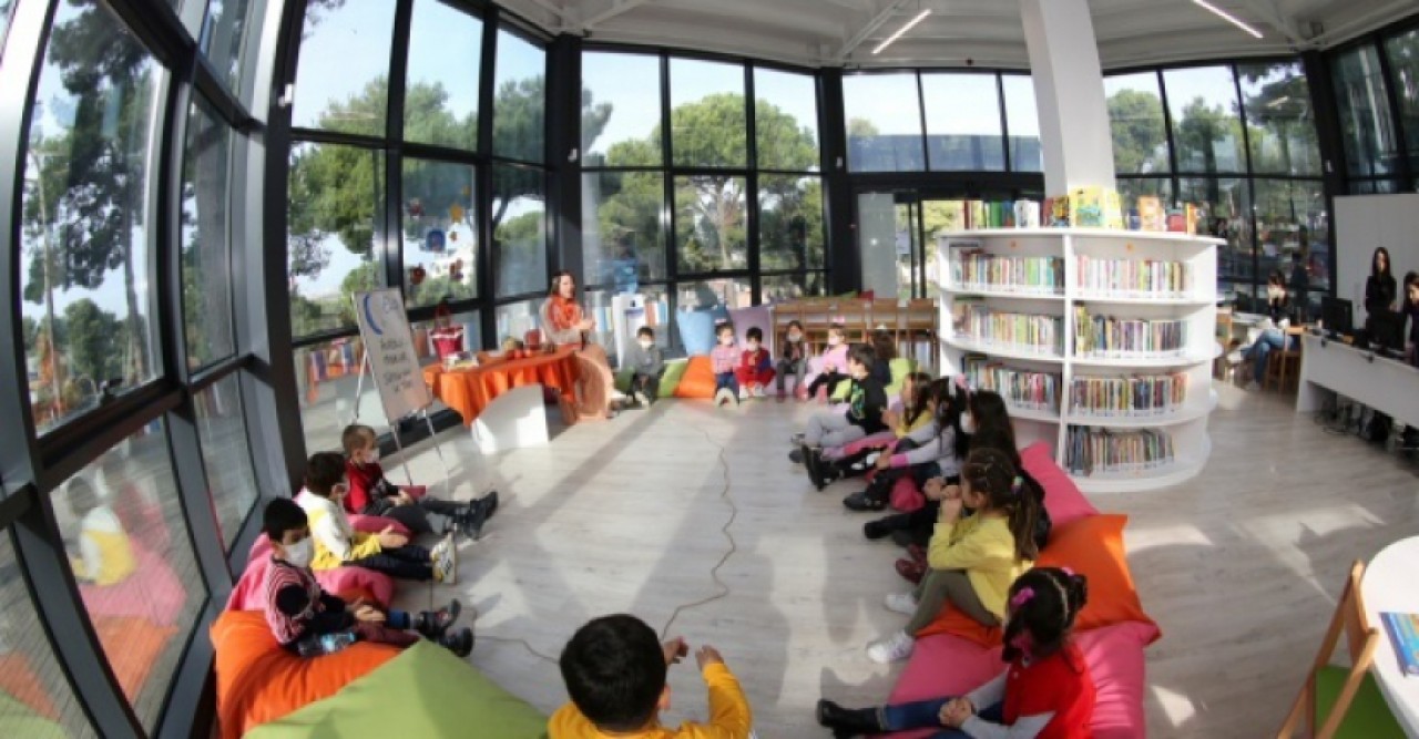KÜÇÜKÇEKMECE’DE ÇOCUKLARA ÖZEL KUŞLU KÜTÜPHANE 