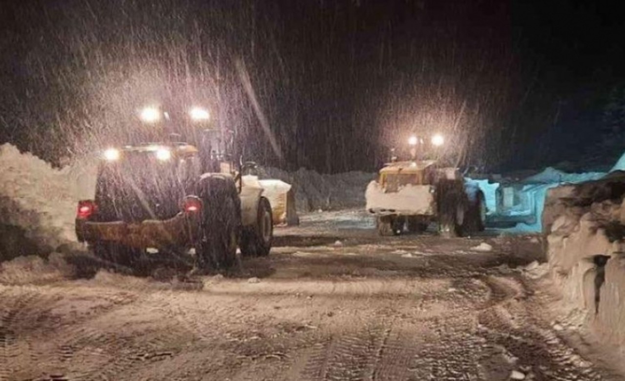 Antalya-Konya karayoluna çığ düştü! Faciadan dönüldü