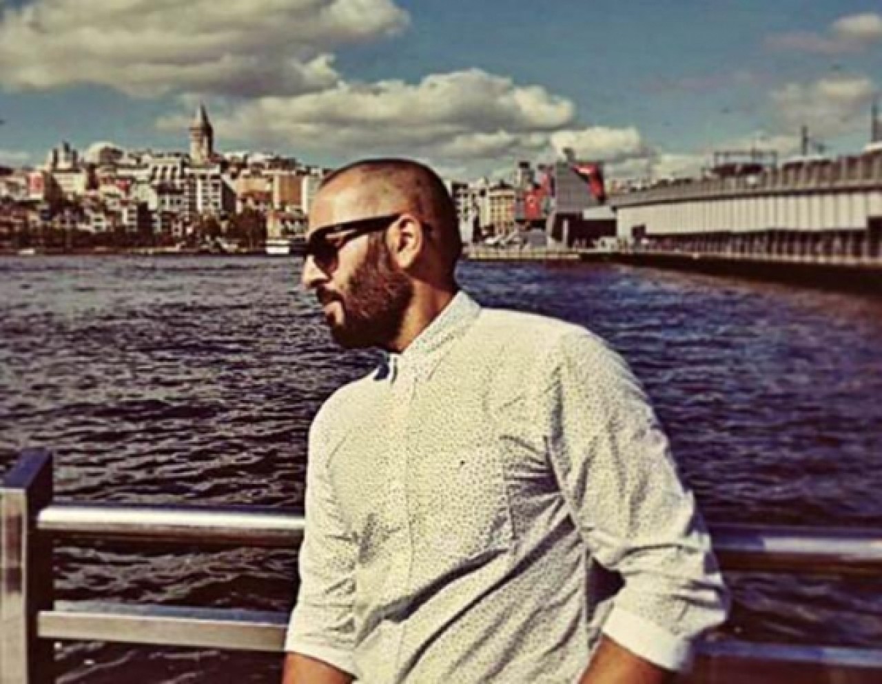 Küçükçekmecede sınıf öğretmeni evinde ölü bulundu