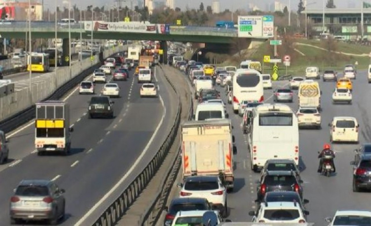 Uzmanlardan İstanbul için araç uyarısı: Büyük risk
