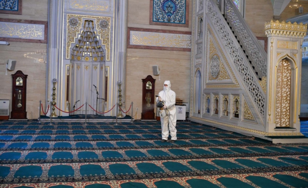 ÇALIK: RAMAZAN AYININ TÜM TOPLUMUMUZA RAHAT BİR NEFES ALDIRMASINI DİLİYORUM