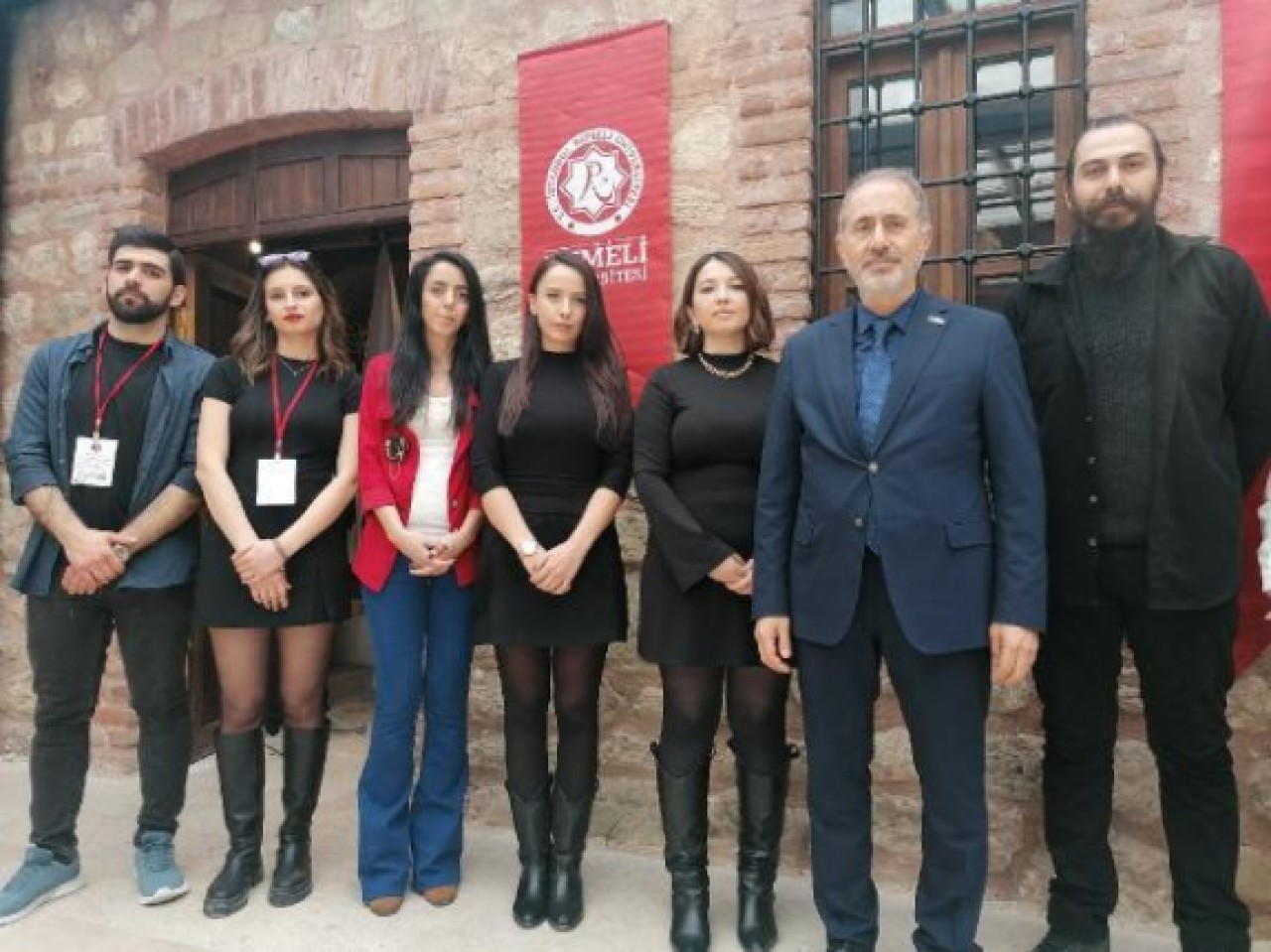 RUMELİ ÜNİVERSİTESİ ÖĞRENCİLERİ SİLİVRİDE TASARIMDA BOYUT VE ALGI SERGİSİNDE BİR ARAYA GELDİ