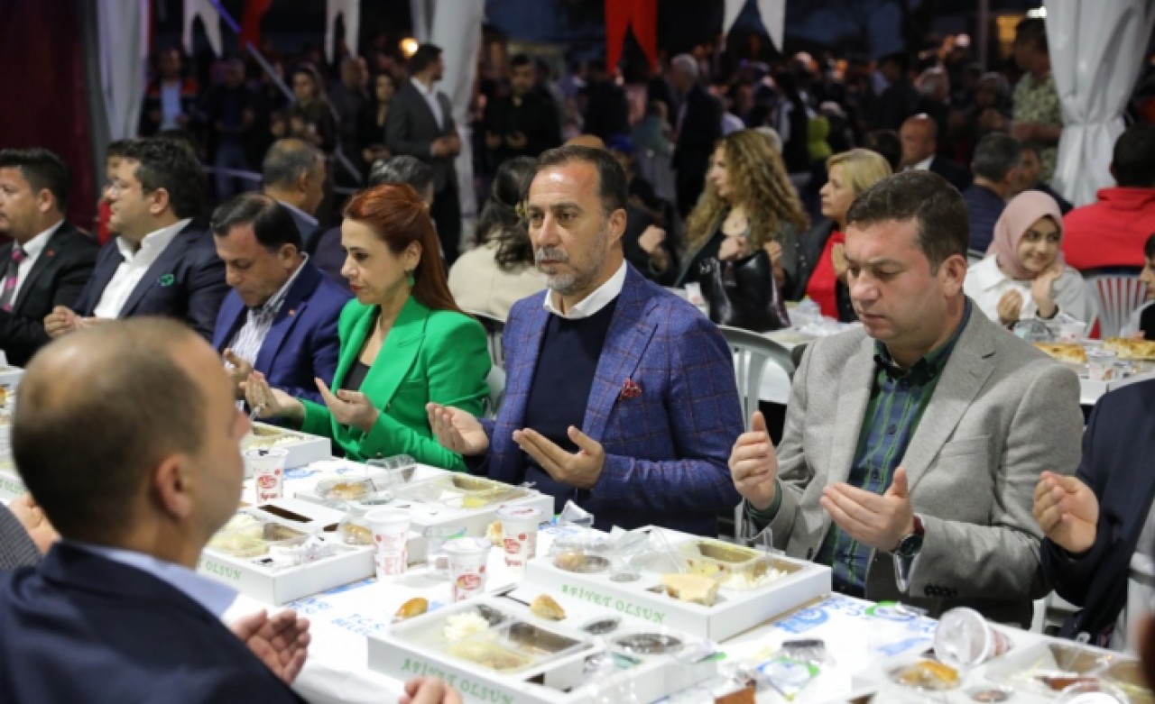 SİLİVRİ PROTOKOLÜ 2.500 VATANDAŞLA İFTAR AÇTI