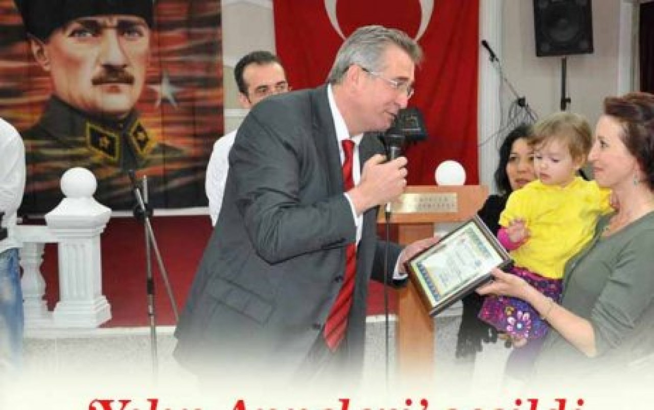 Çatalca’da ‘Yılın Anneleri’ seçildi