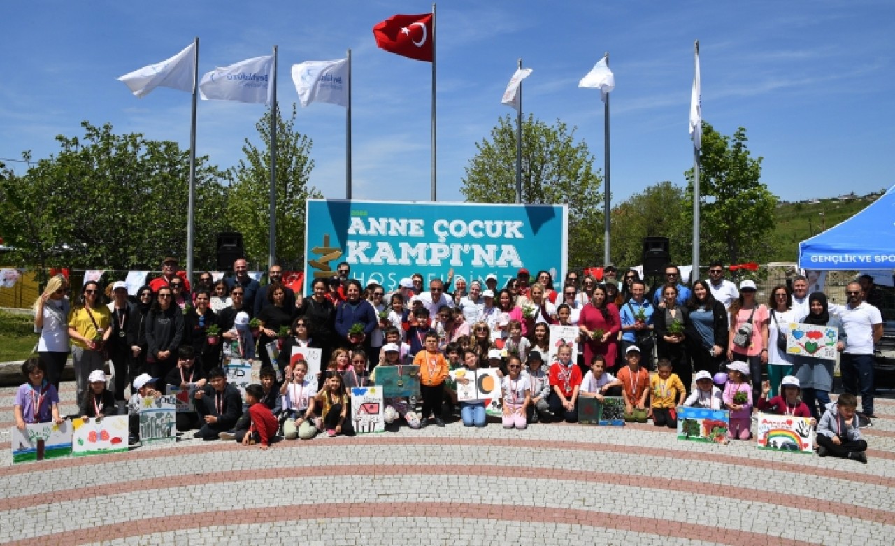 “ANNELERİN SEVGİSİ TOPLUMUN GELECEĞİNİ ŞEKİLLENDİRİYOR”