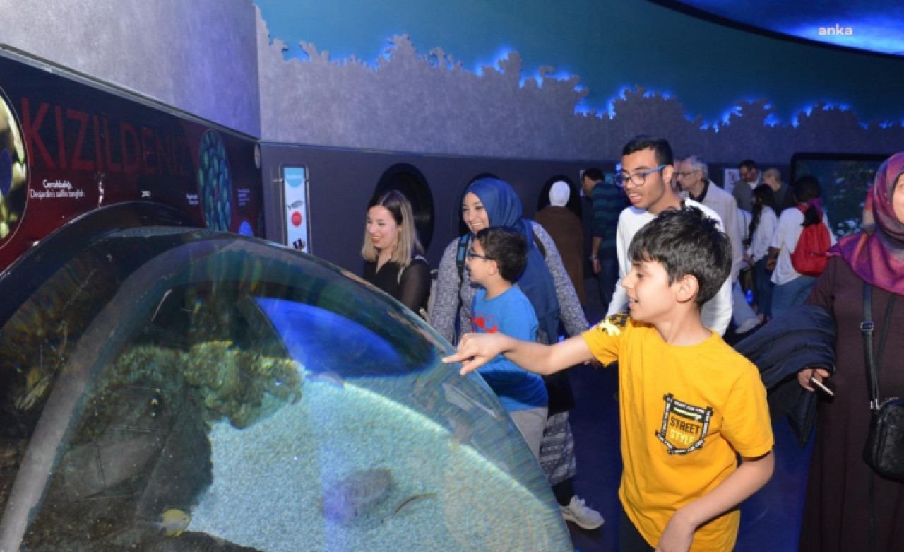 Avcılar Belediyesinden Engelli Çocuklara Akvaryum Gezisi