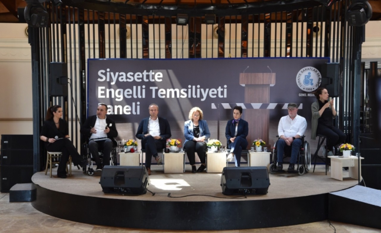 Avcılarda Siyasette Engelli Temsiliyeti paneli