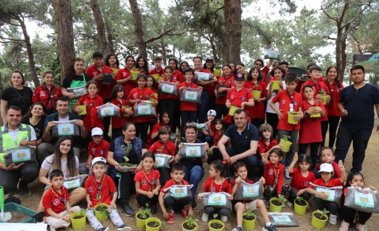 Çevre Haftası kapsamında şenlik ve kamp düzenlendi