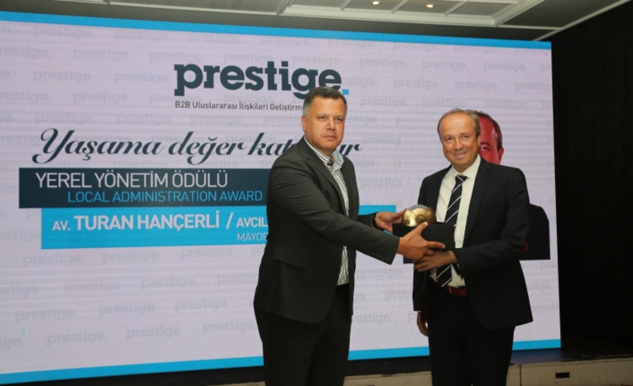 Turan Hançerli’ye “Yaşama Değer Katanlar” Ödülü