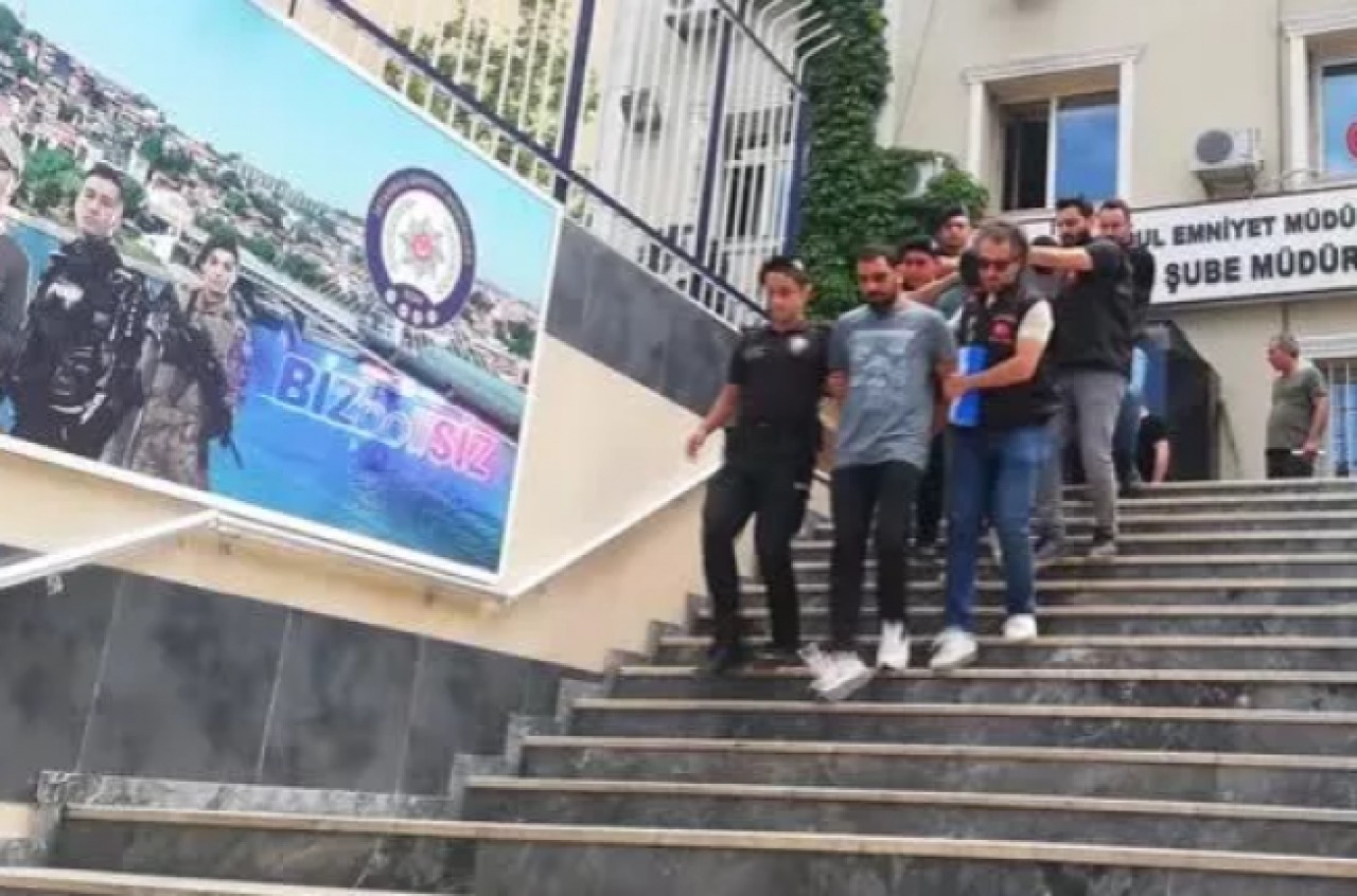 Beylikdüzünde 1 kişinin öldüğü silahlı kavganın şüphelileri adliyeye sevk edildi