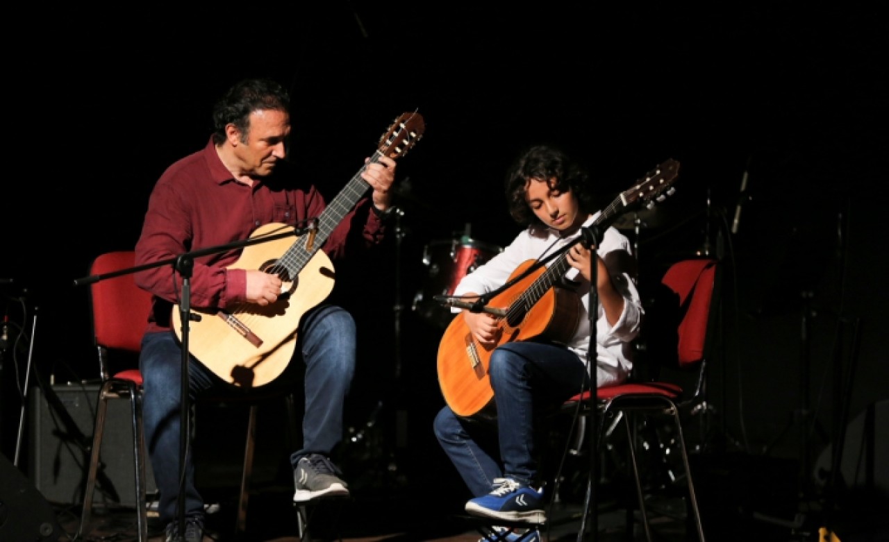 KÜÇÜKÇEKMECE BELEDİYESİ MÜZİK AKADEMİSİ’NDEN MUHTEŞEM YIL SONU KONSERİ