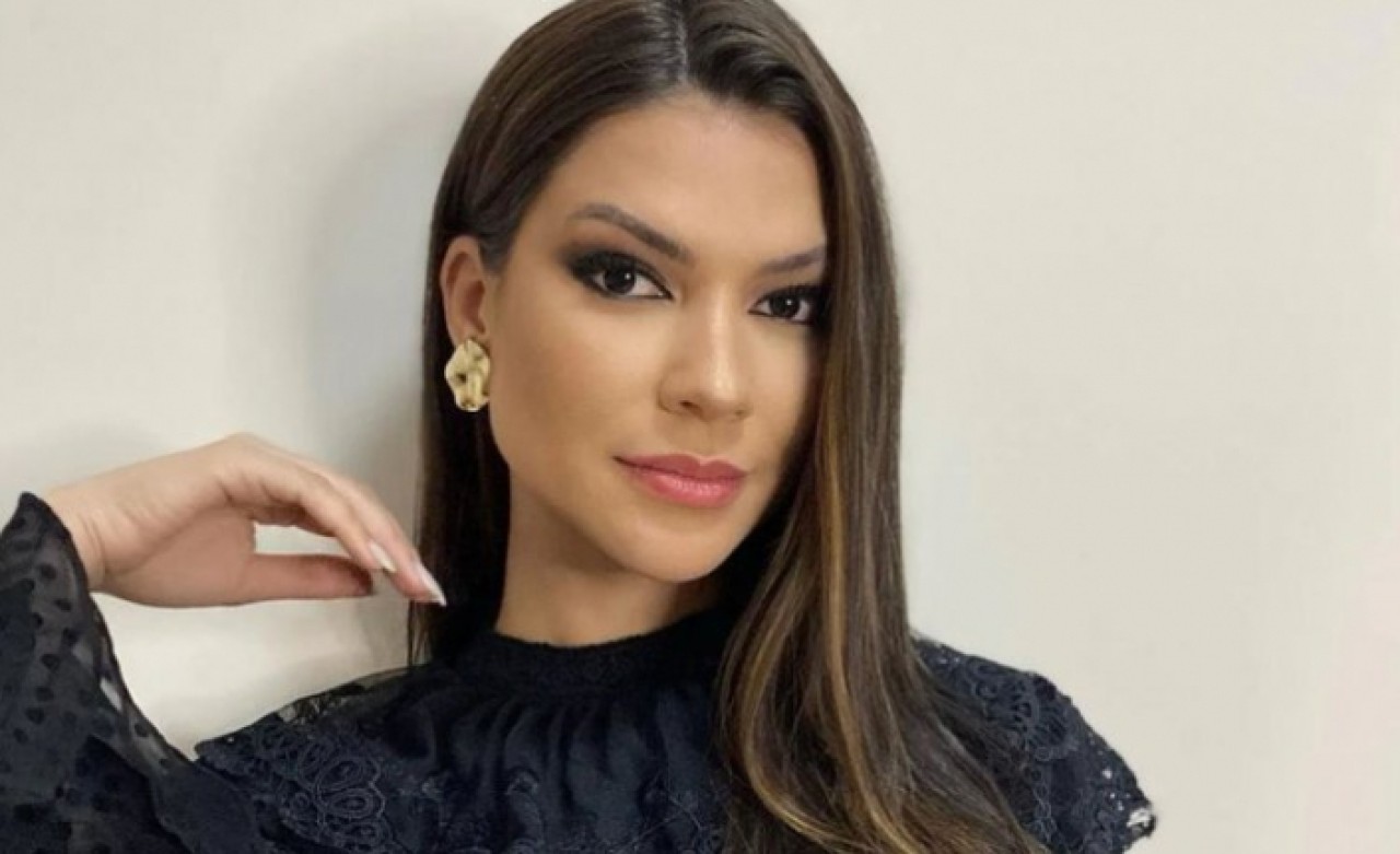 Eski güzellik kraliçesi bademcik ameliyatından sonra yaşamını yitirdi