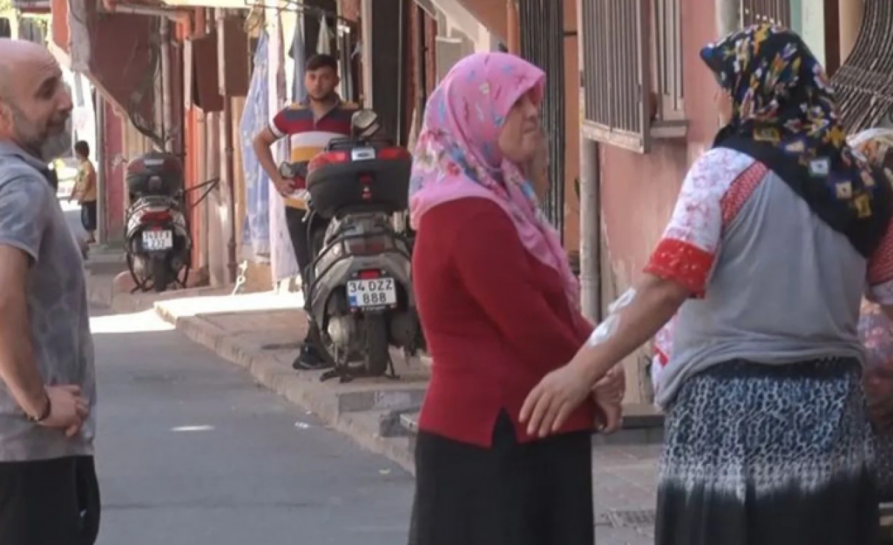 İstanbulda kahreden olay: 2.5 yaşındaki kız çocuğu balkondan düşüp öldü