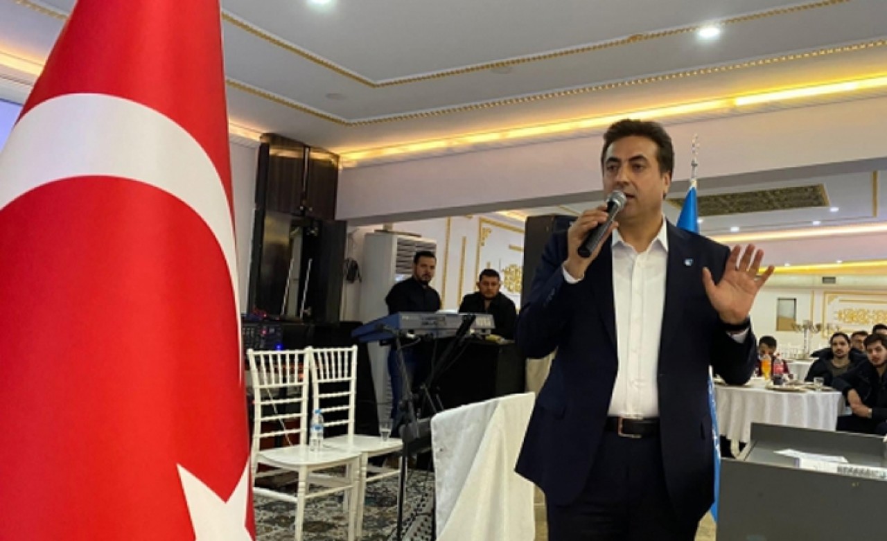 Halis Kahriman: Meclis&#39;te yaşananlar Esenyurt&#39;a yakışmıyor!