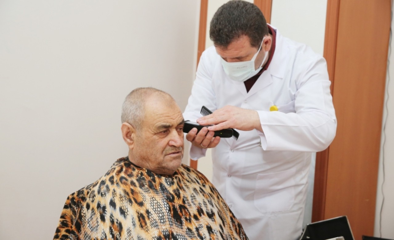 KÜÇÜKÇEKMECE’DE BAYRAM ÖNCESİ İHTİYAÇ SAHİPLERİ UNUTULMADI