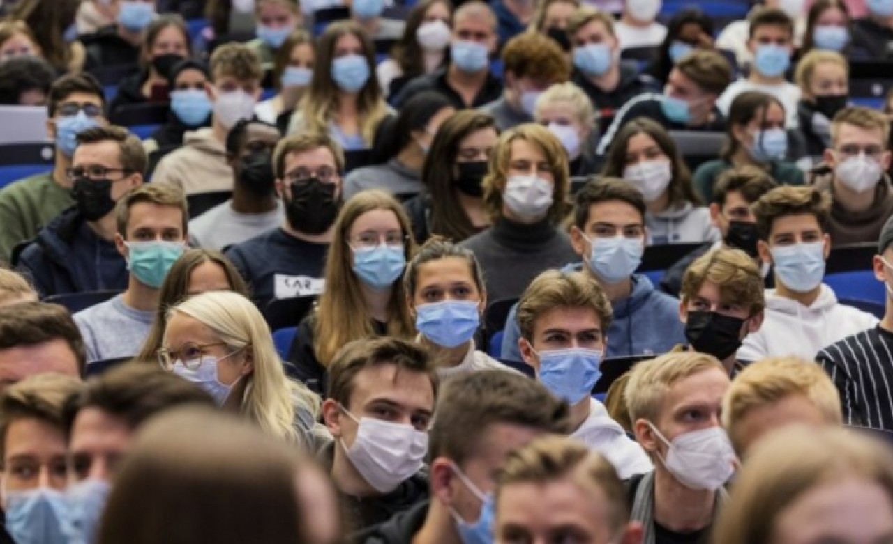 Yeni koronavirüs dalgasında belirtiler değişti: İşte en sık görülen 20 semptom