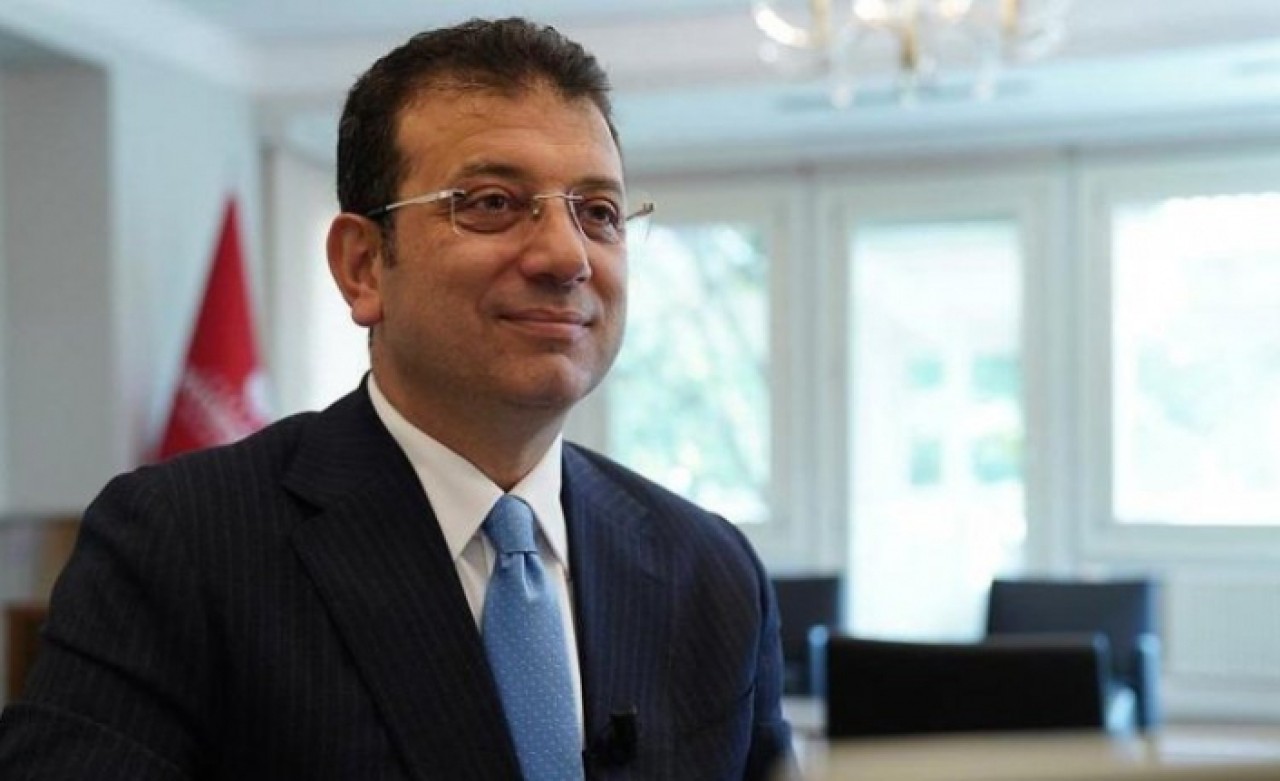 İmamoğlundan öğrencilere burs müjdesi: Faiz yok, enflasyon farkı yok! Çünkü geri ödemesiz