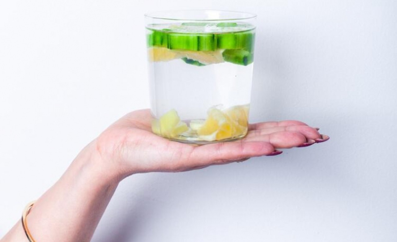 Yağ yakıyor ve ödem atıyor! 7 gün boyunca içince...