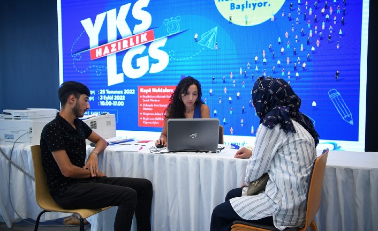 YKS TERCİHLERİNDE ÜCRETSİZ DANIŞMANLIK HİZMETİ