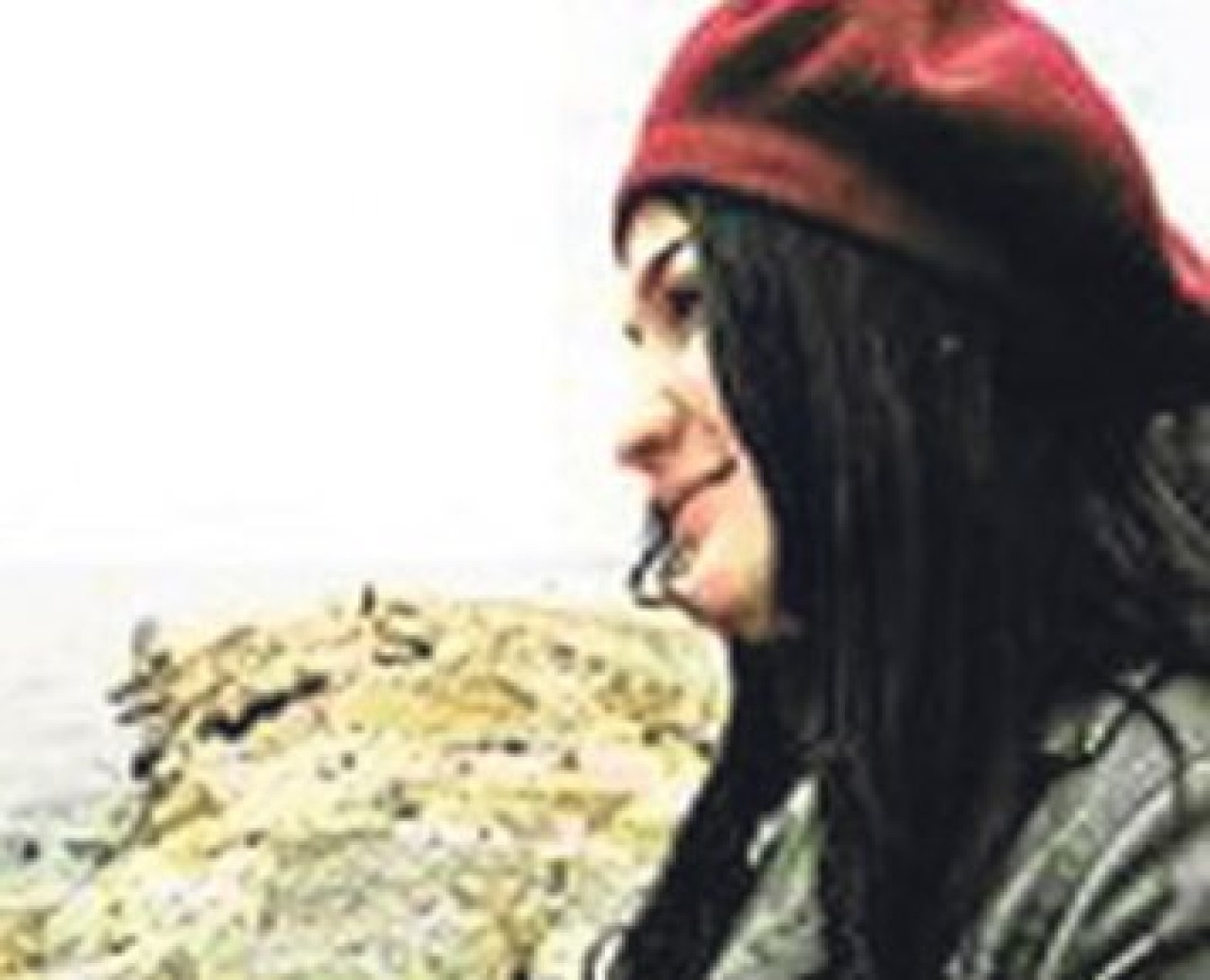 Zincirle yatağa bağlayıp fidye için tutmuşlar!