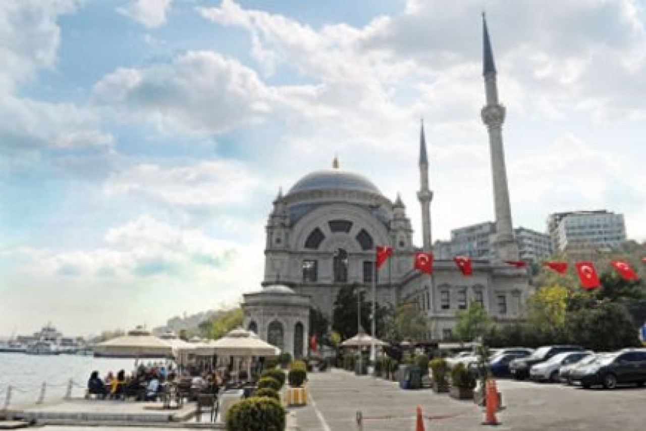 Dolmabahçe'nin 'beleşbahçe'si mi?