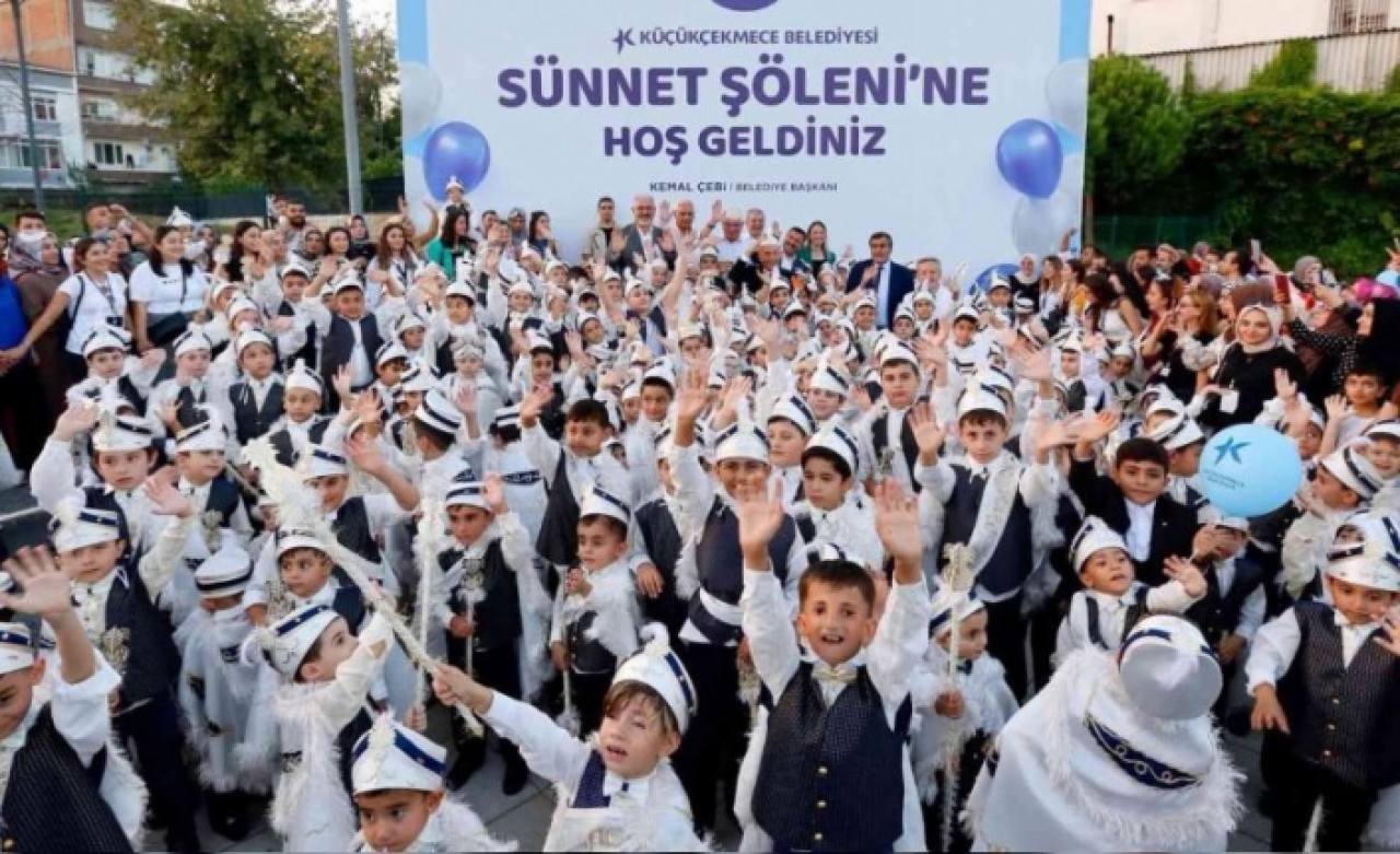 Küçükçekmecede toplu sünnet şöleni: 554 çocuk sünnet ettirildi