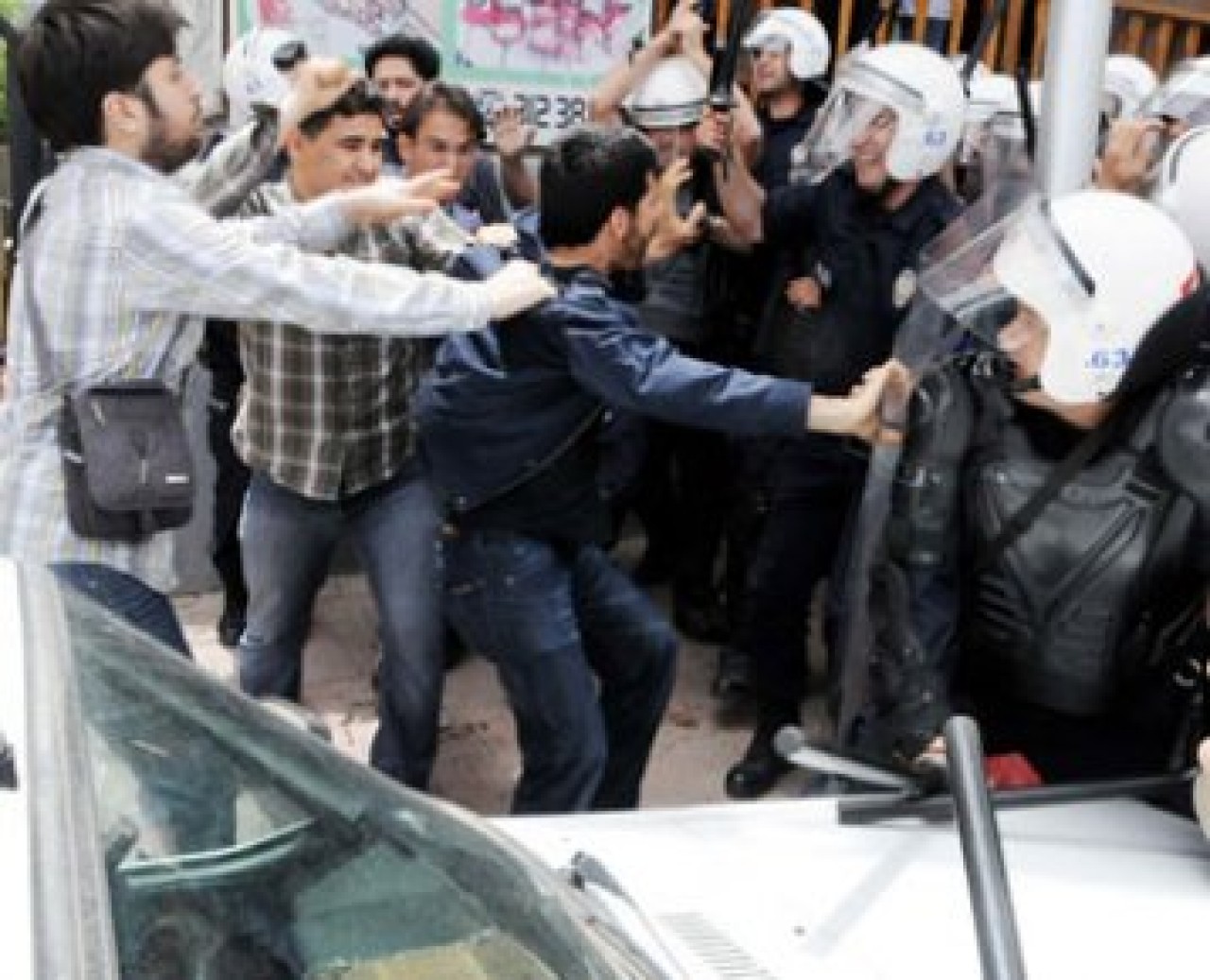 Şanlıurfa karıştı