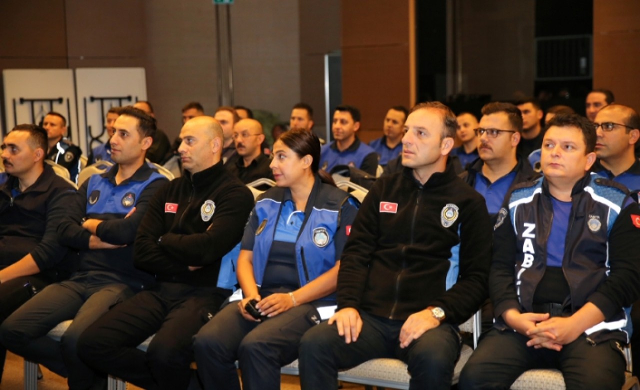 KÜÇÜKÇEKMECE BELEDİYESİ PERSONELİNE MESLEKİ GELİŞİM EĞİTİMİ