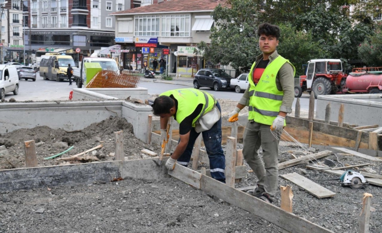 ÇALIK: KAVAKLI’YA MUAZZAM BİR MEYDAN KAZANDIRIYORUZ