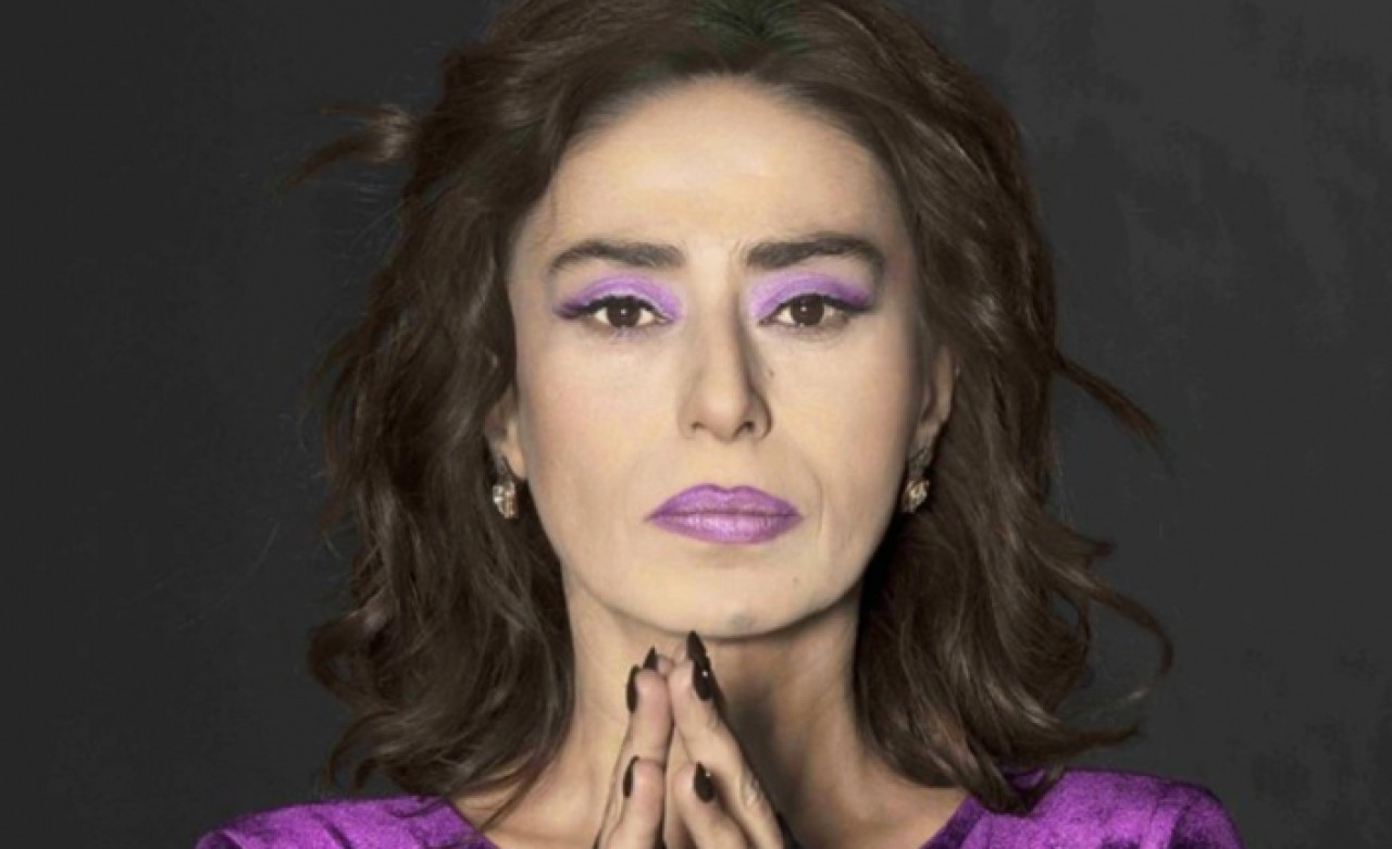 Yıldız Tilbeden hayranlarını üzecek karar! Böyle veda etti