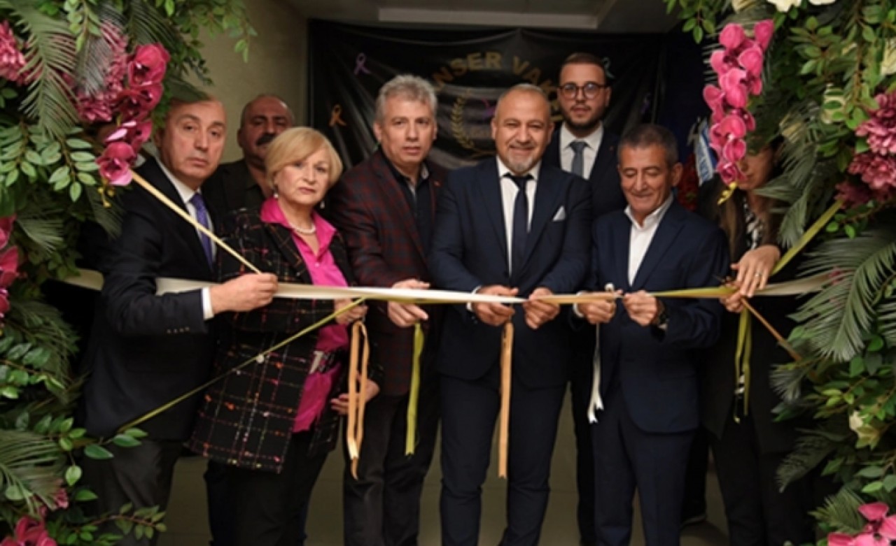 Prof. Dr. Deniz Arslan Kanser Vakfı açıldı