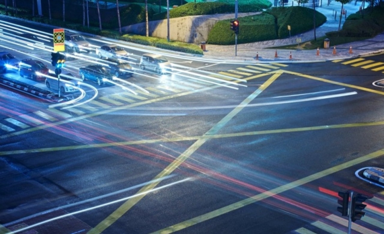 Büyükçekmecede çalınan iş makinesi böyle götürüldü