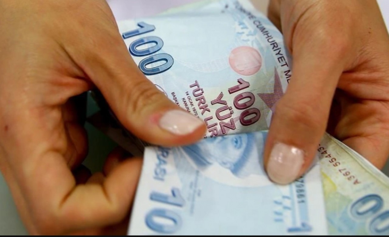 Ekonomist Atilla Yeşilada: Daha fazla vergiye hazır olun