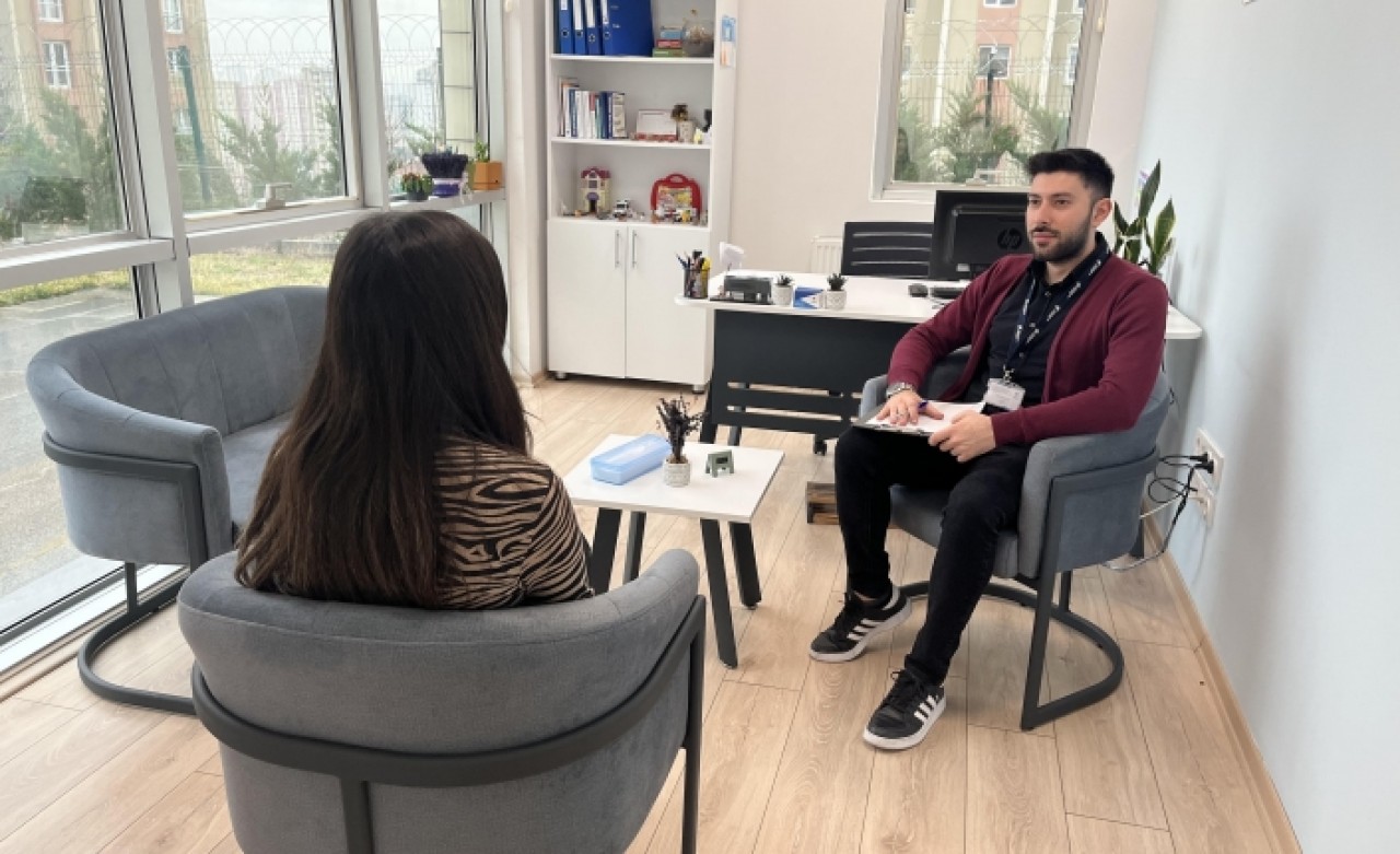 DEPREMDEN ETKİLENEN VATANDAŞLARA PSİKOLOJİK DESTEK