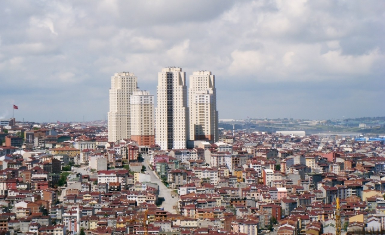 ÇADIR KURACAK YERİMİZ YOK!