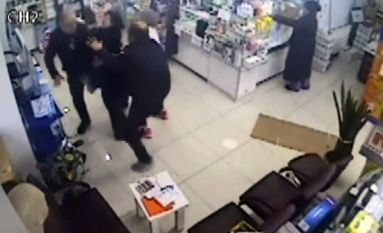 Eczacıya muadil ilaç saldırısı