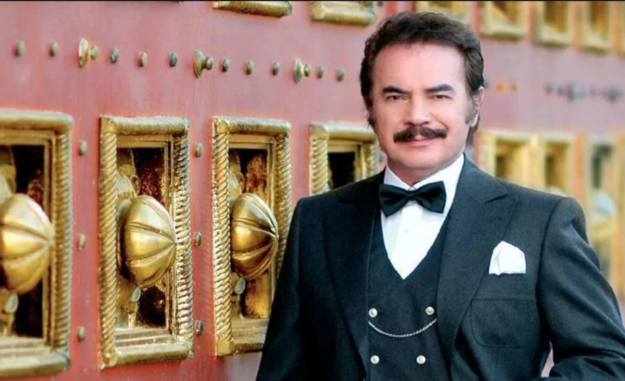 Ailesinden Orhan Gencebay vefat etti haberlerine yalanlama