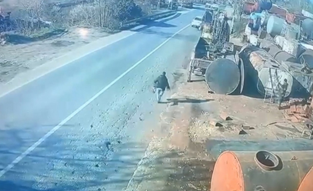 200 bin lirayı çalıp kaçtılar!