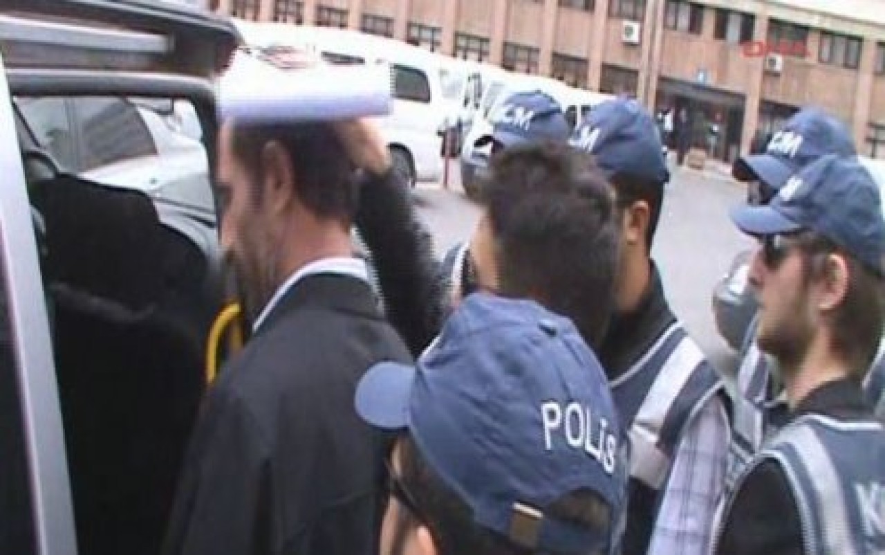 Emniyet Müdürüne uyuşturucu gözaltısı