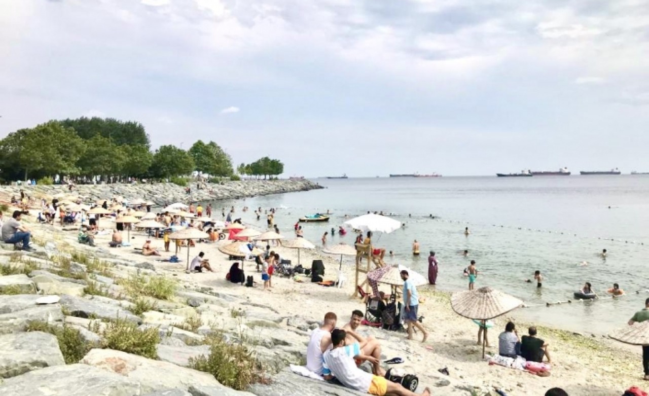 Avcılarda da denize girilir!